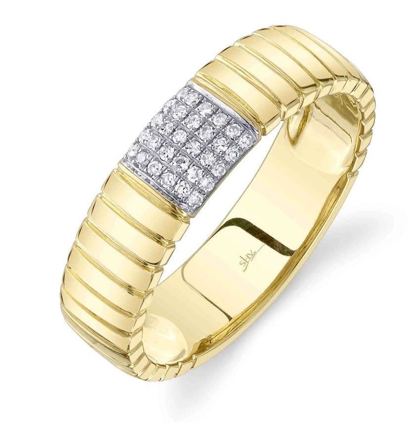 14K YG 1/10cttw Diamond Station Fluted Fashion Ring Main image