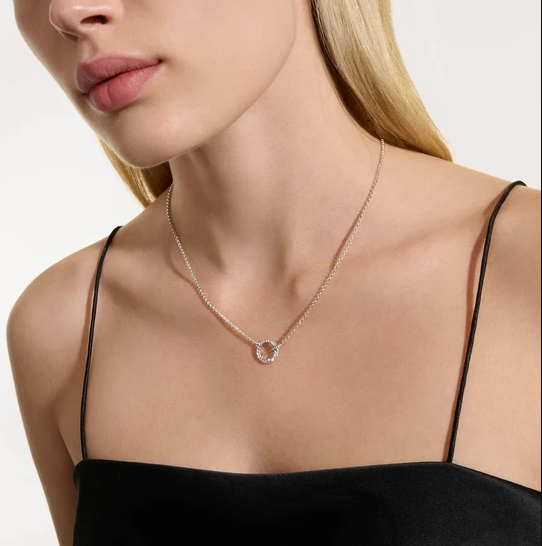 Sterling Silver Essentials Diamond Interlocking Link Pendant Necklace by John Hardy Secondary image