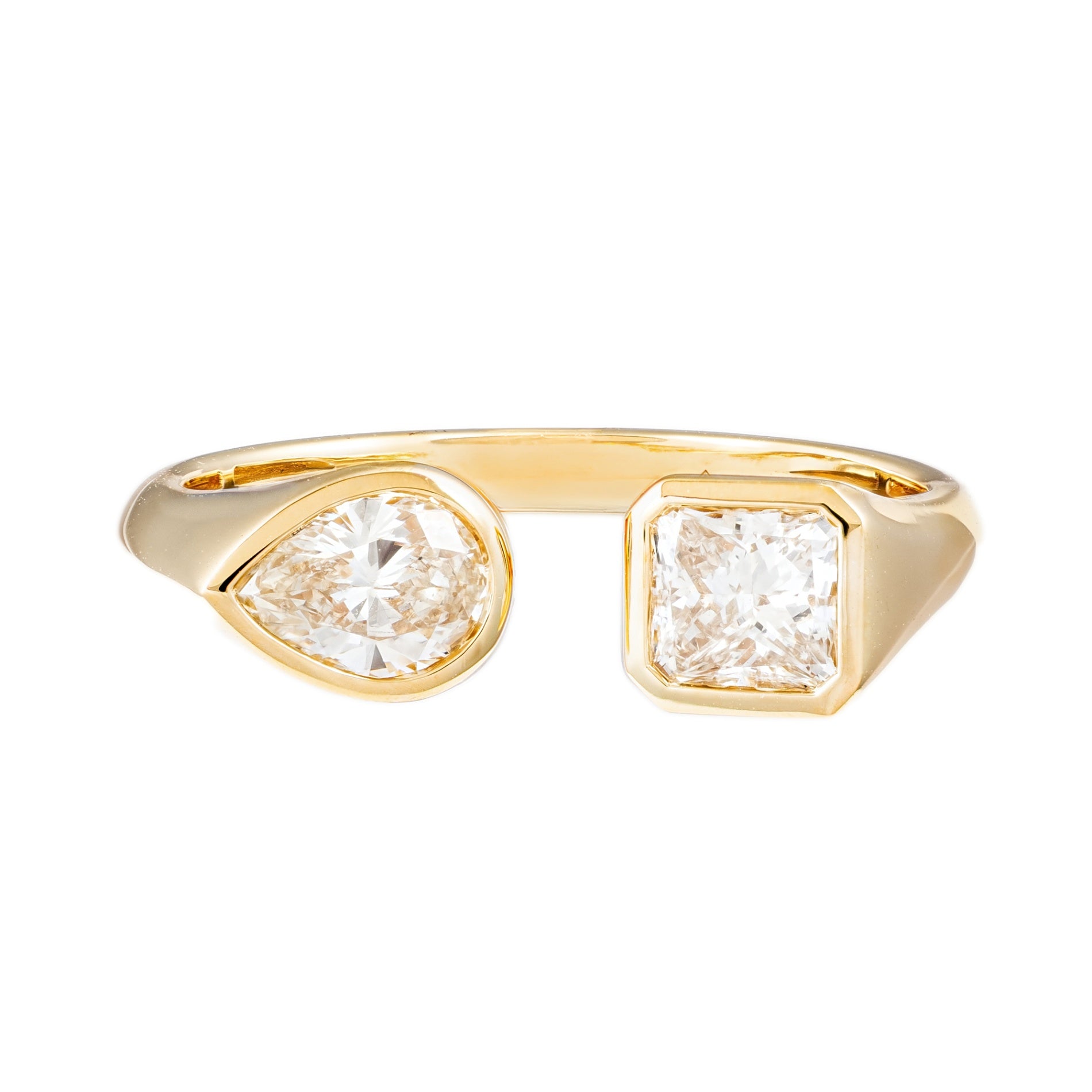18K YG Bezel Set Pear & Radiant Diamond Open Tipped Band Main image