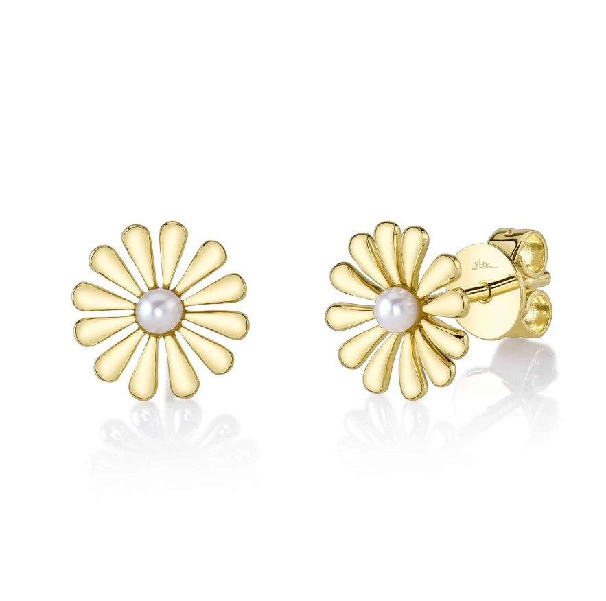 14K YG Cultured Pearl Daisy Flower Stud Earrings Main image