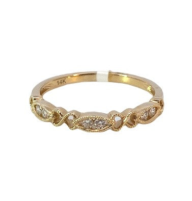 14K YG .10cttw Dia Vintage Infinity Stackable Ring

6 Round Dia = .10cttw Main image