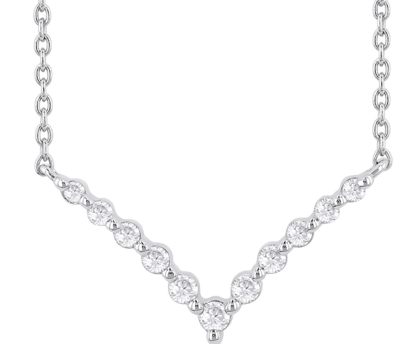 STERLING SILVER 1/8CTTW DIA PETITE CHEVRON NECKLACE Main image