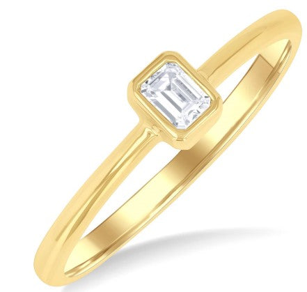 10K YG Petite Emerald Diamond Bezel Fashion Ring Main image