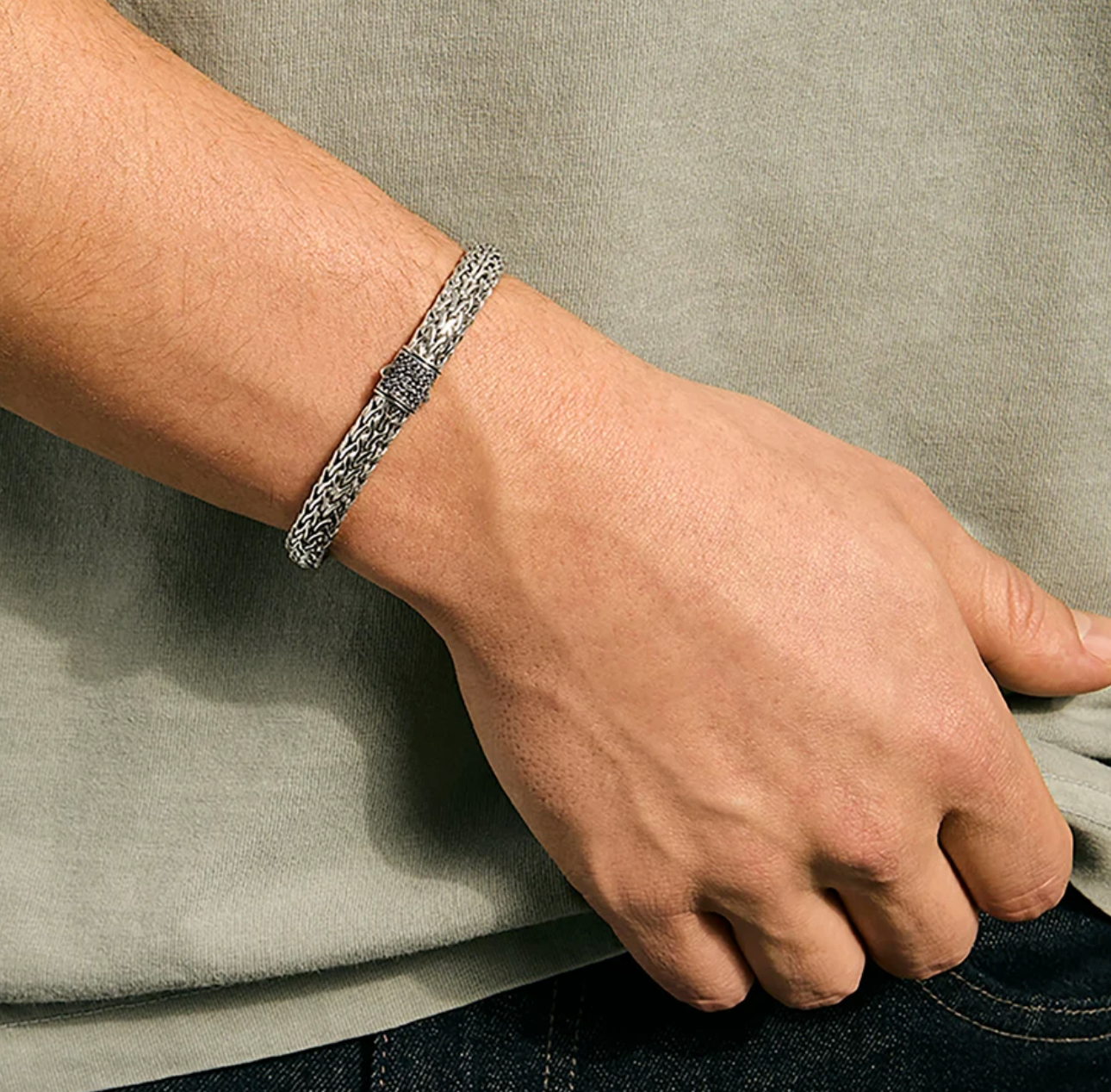 Sterling Silver Icon 6.5mm Bracelet with Treated Black Sapphire Clasp by John Hardy