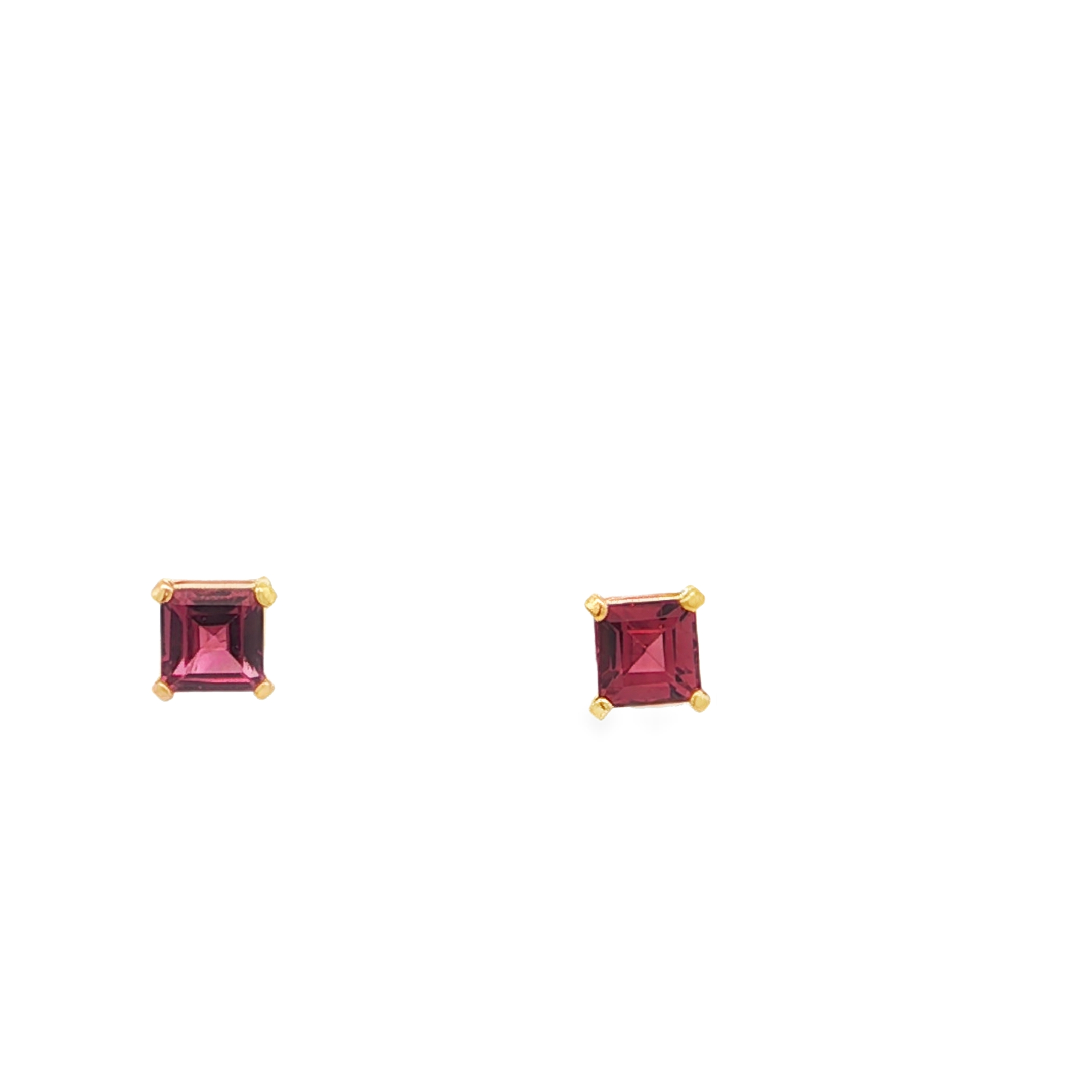 14K YG Rhodolite Garnet Studs *Estate Item Sold as is, Final Sale*
