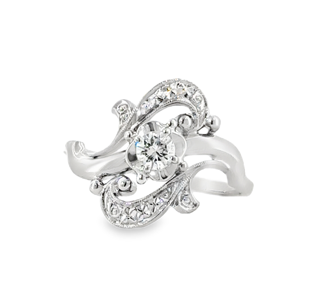 18K White Gold Diamond Swirl Top Antique Style Ring