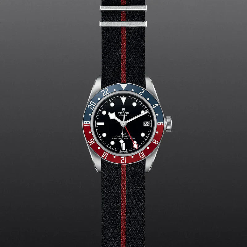 BLACK BAY GMT