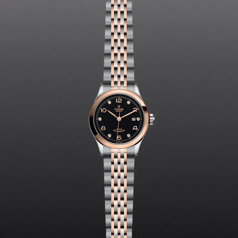 1926 28MM STEEL AND ROSE GOLD Secondary image