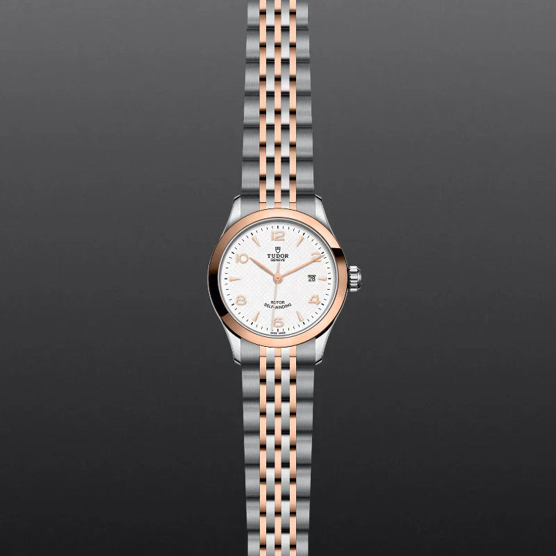 1926 28 MM STEEL CASE