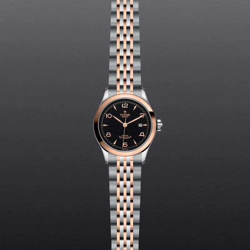 1926 28MM STEEL AND ROSE GOLD Secondary image
