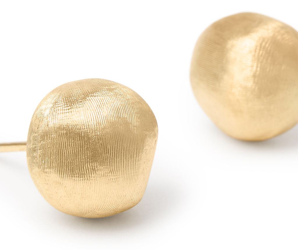 18K YG Africa Gold Round Studs by Marco Bicego