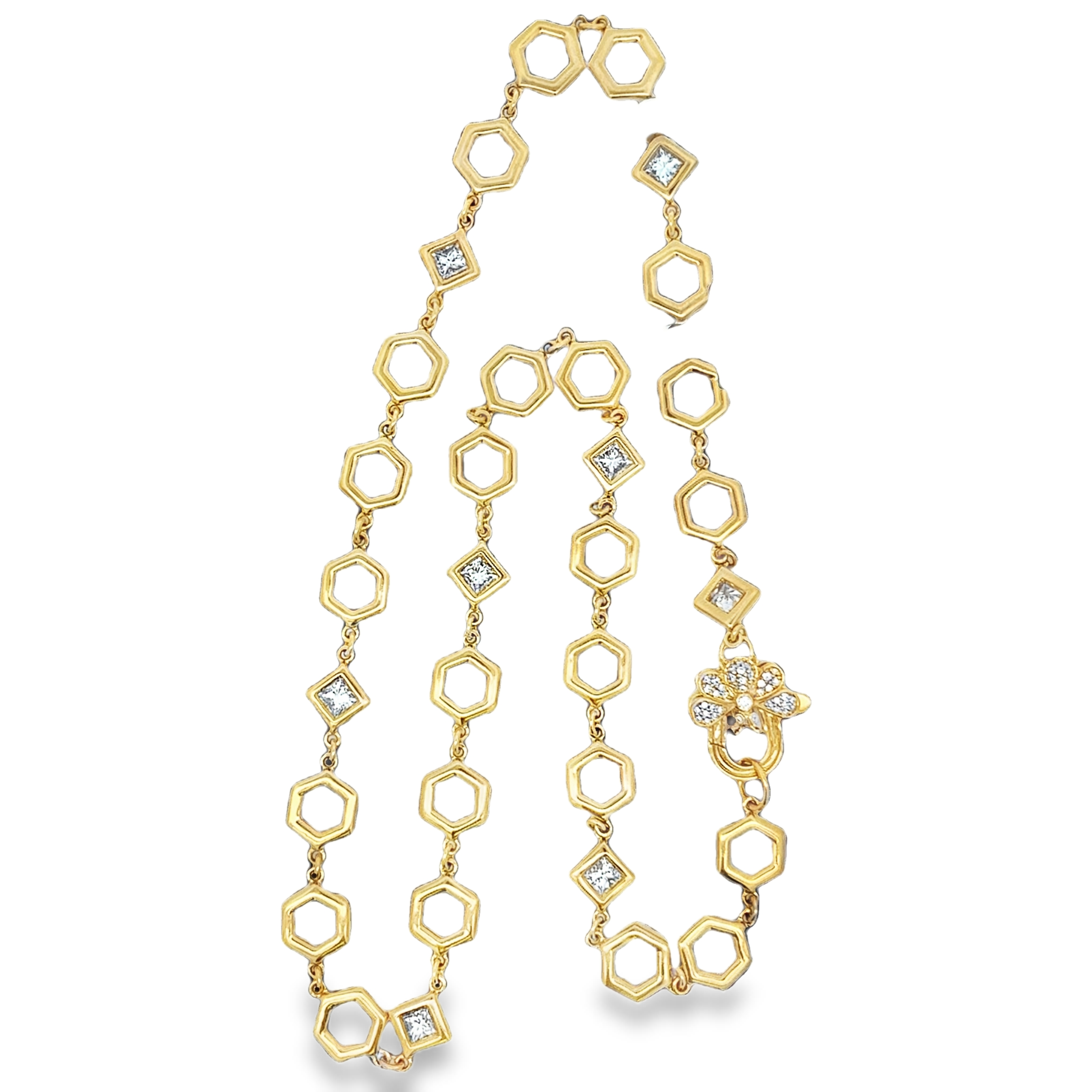 18K YG Melissa Honeybee Necklace w Diamond Bee Clasp by Erica Courtney