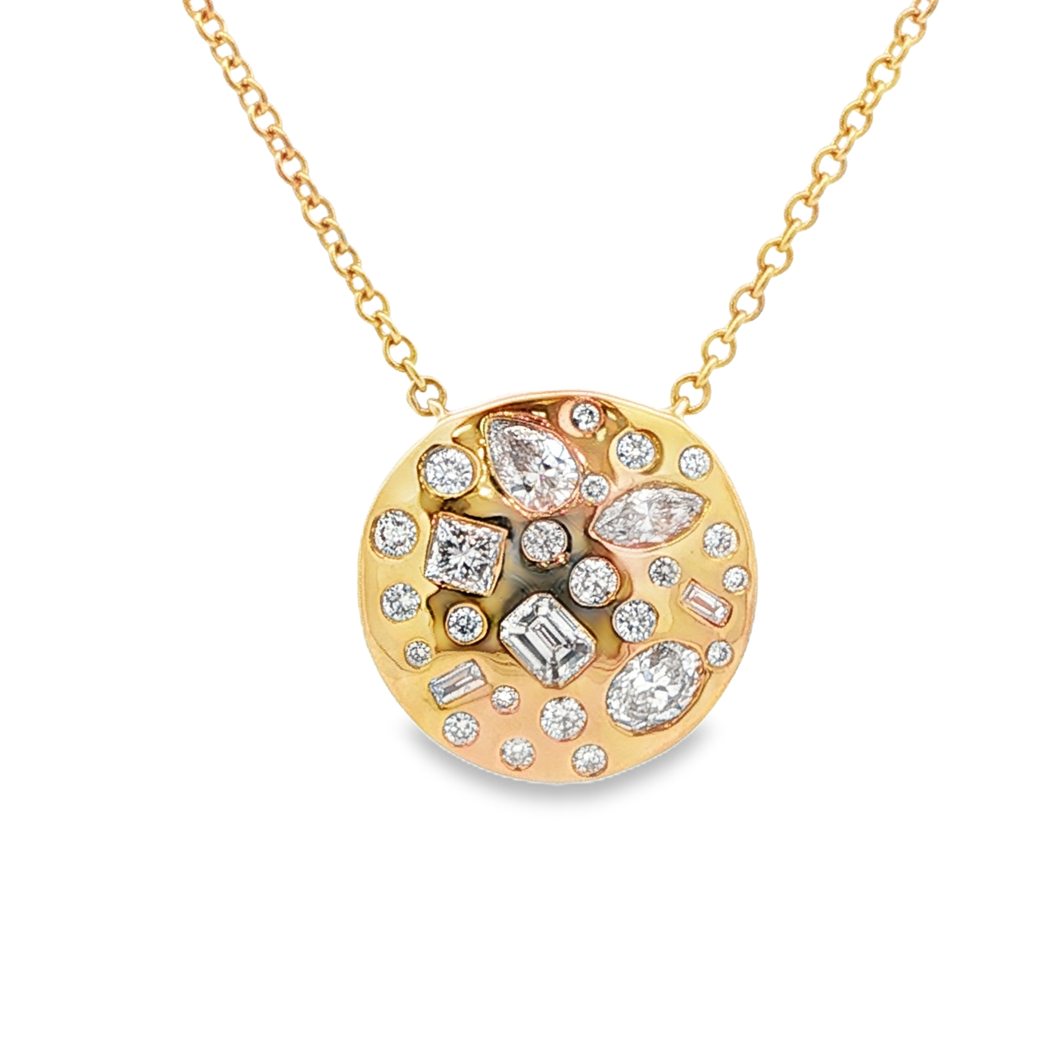 18K YG Scattered Diamond Circle Pendant Necklace
