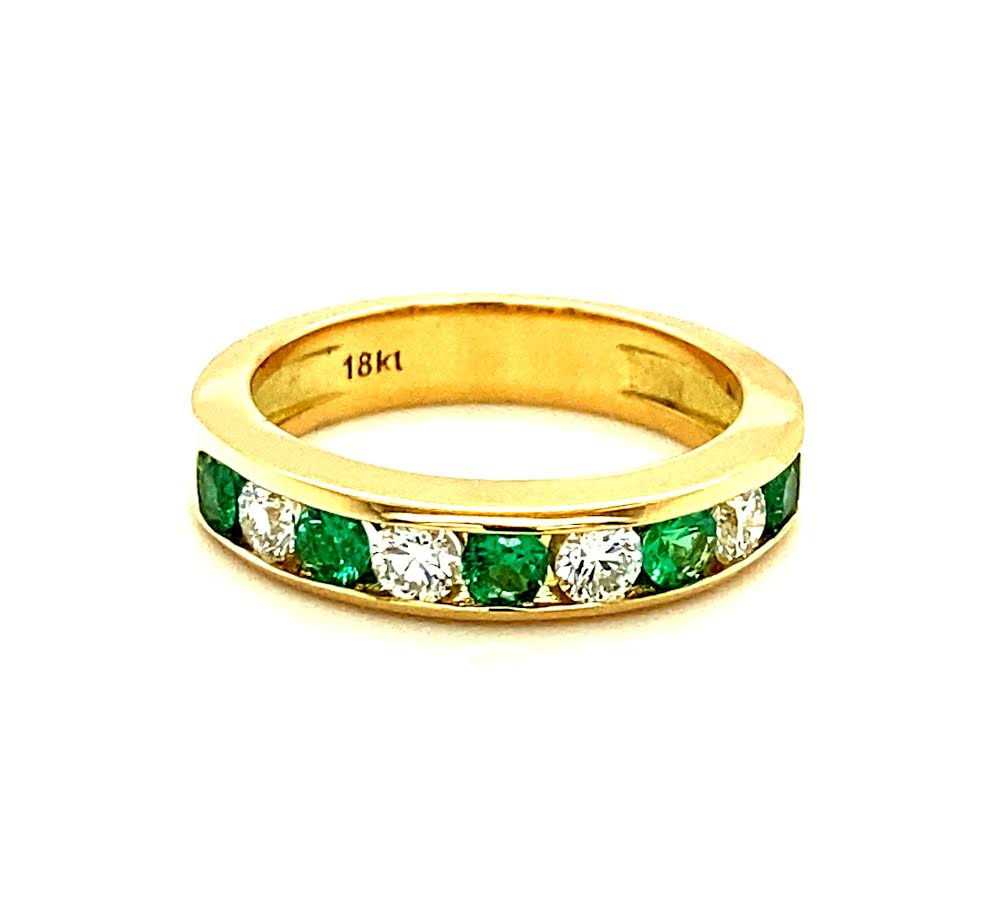 18K YG Diamond & Emerald Alternating Channel Band by David Kord