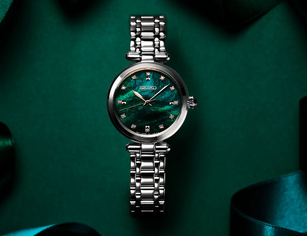DIAMONDS SS QUARTZ GREEN DIAL MODEL NO. SRZ535