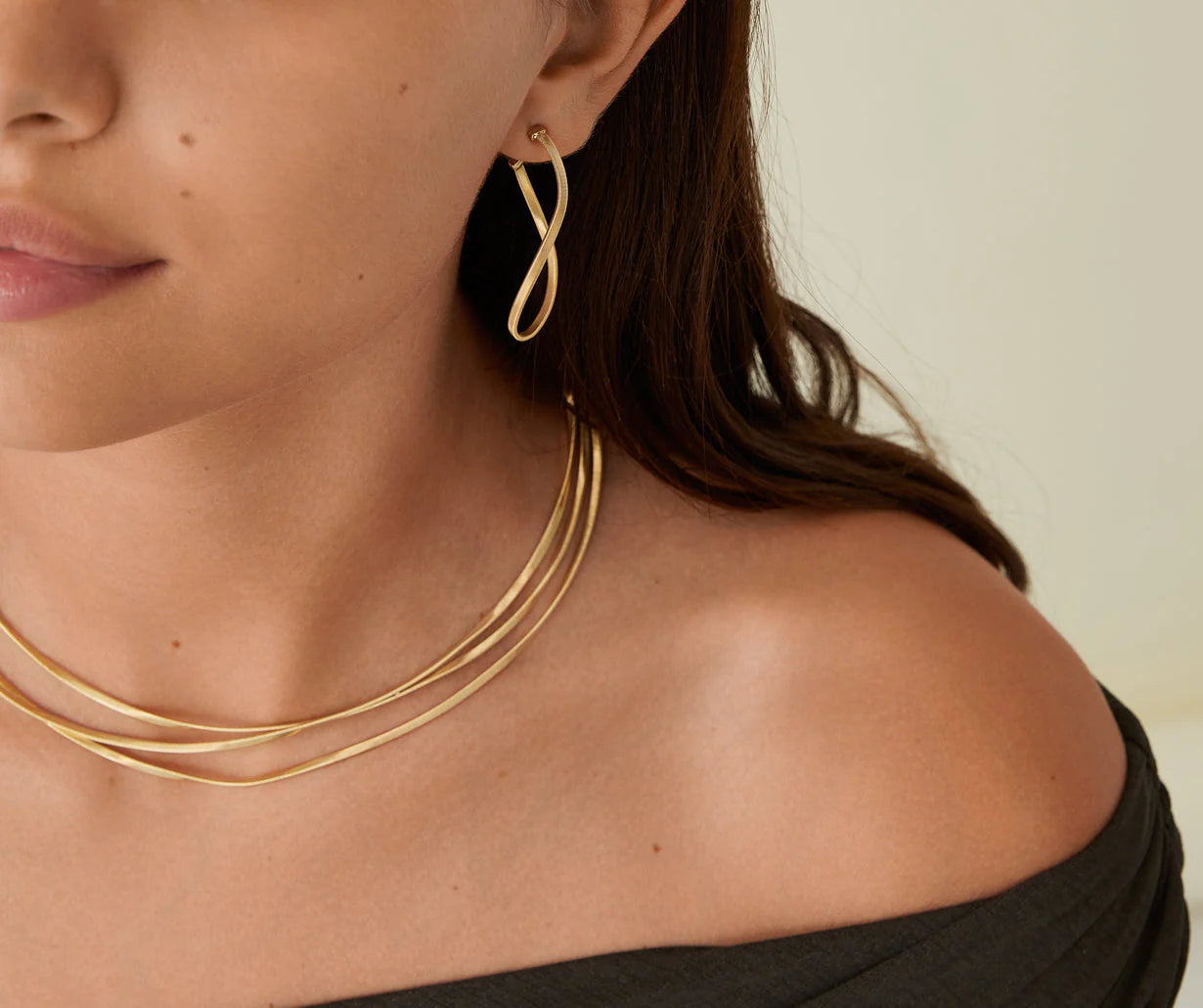 18K YG Marrakech Twisted Irregular Medium Hoops by Marco Bicego
